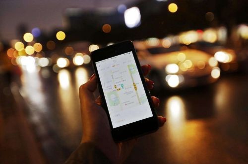 鏢滴打車，網(wǎng)約車送快遞“跨界經(jīng)營”開始明確身份，追求速度安全保障