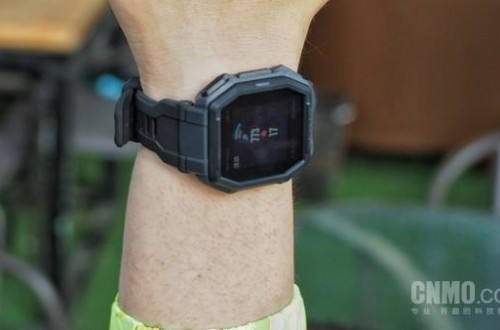 運(yùn)動(dòng)手表哪個(gè)品牌好 Amazfit Ares為戶外運(yùn)動(dòng)而生