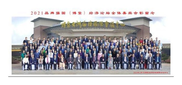 品牌強(qiáng)勢(shì)的優(yōu)秀企業(yè)大鵬教育，年初又?jǐn)孬@兩項(xiàng)大獎(jiǎng)