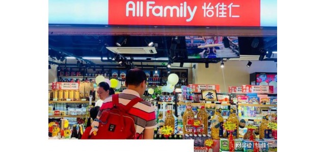 為了趕上返鄉(xiāng)創(chuàng)業(yè)的返鄉(xiāng)潮，怡嘉倫小吃店加入品牌，加速進軍三四線市場